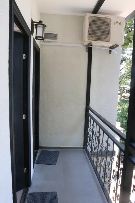 Apartment G&G Tbilisi Esterno foto